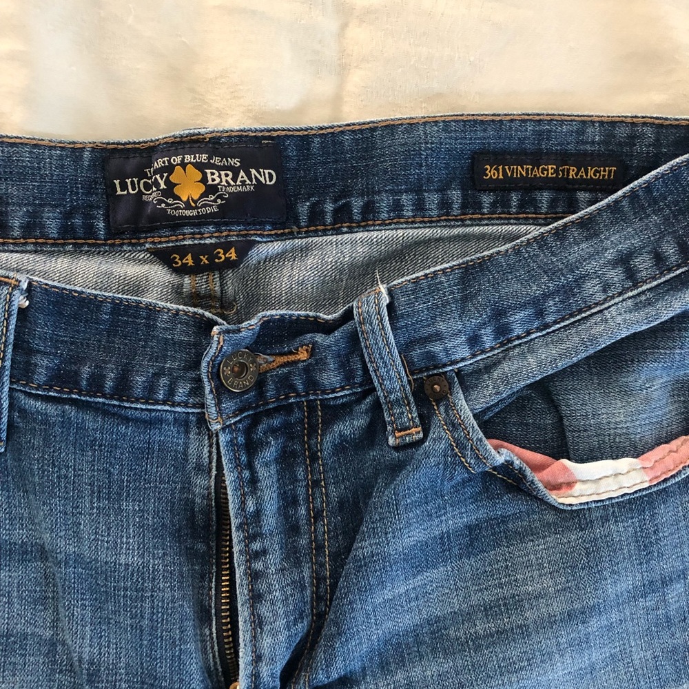 34x34 Lucky Brand Vintage Straight